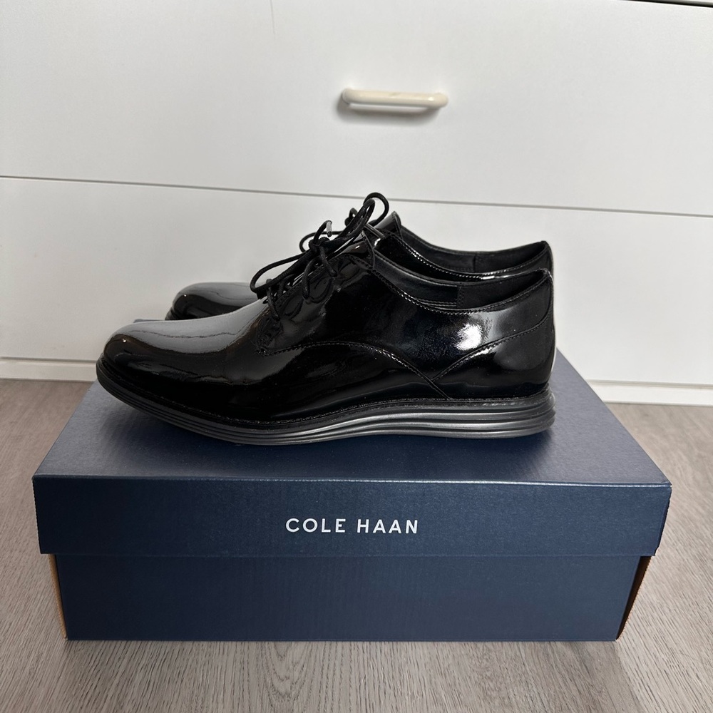 Cole Haan Black Oxford Dress Shoes